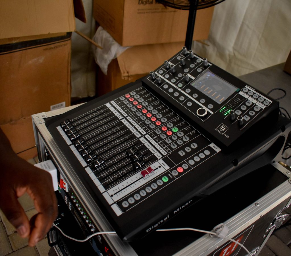 instrument 7